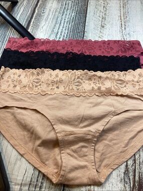 Victoria’s Secret Hipster Panty Set XL Lace Trim Nude Black Pink NWOT